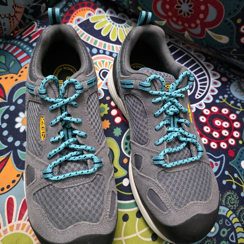 Keen Utility Footwarr Gray Sneakers with Teal Laces Aluminum Toe Size 8